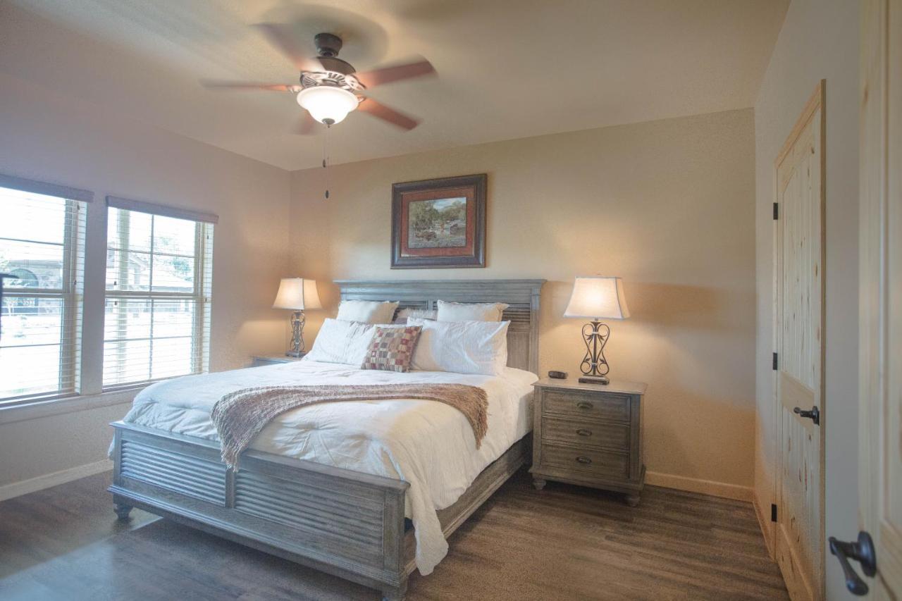 Old Mill 4*
